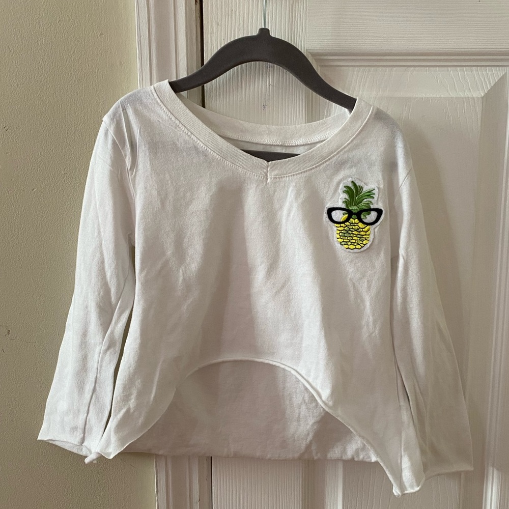 ⭐️HP⭐️🍍Crop top